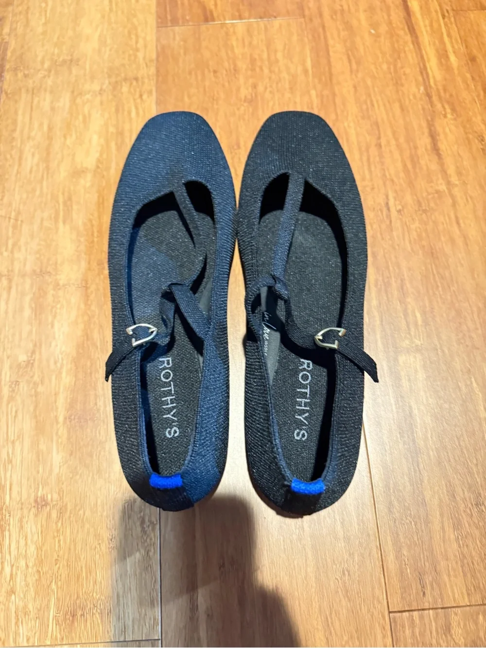 Rothys t–strap mary